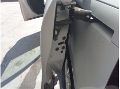 Recambio de cerradura puerta trasera izquierda para renault kangoo iii furgoneta/monovolumen e-tech electric referencia OEM IAM 