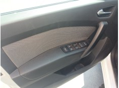 ELEVALUNAS DELANTERO IZQUIERDO 807213210R 