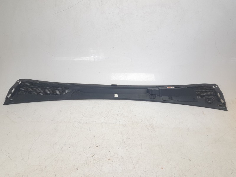 Recambio de torpedo para renault clio v business edition referencia OEM IAM 668114189R  