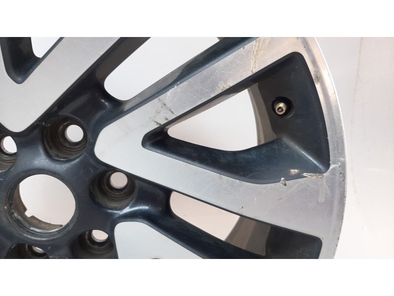 Recambio de llanta para nissan navara pick-up (d40m) 2.5 dci diesel cat referencia OEM IAM 403004KJ6B 18 PULGADAS 