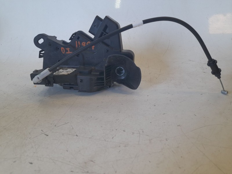 Recambio de cerradura puerta delantera izquierda para citroën c4 berlina e-feel pack referencia OEM IAM 9832796880  