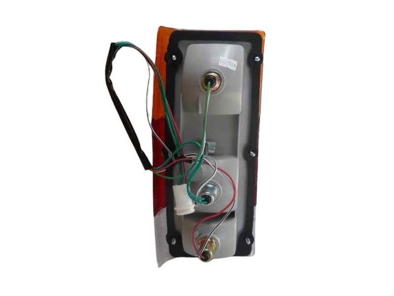 Recambio de piloto trasero derecho para nissan patrol (k/w160) referencia OEM IAM 26550C6000 108801852 DS2694053