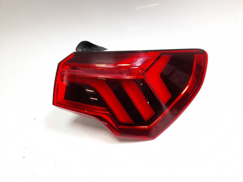 Recambio de piloto trasero derecho para audi q3 sportback (f3n) 40 tdi quattro referencia OEM IAM 83A945092  