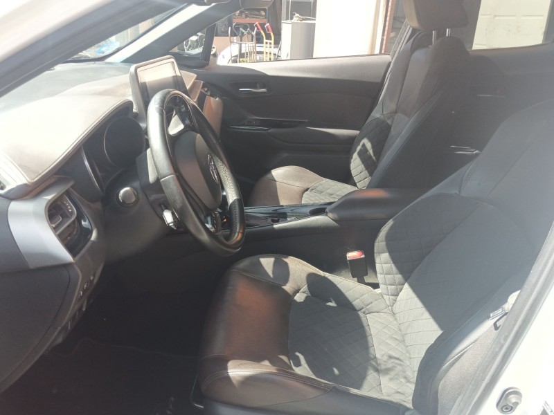 toyota c-hr (_x1_) del año 2017