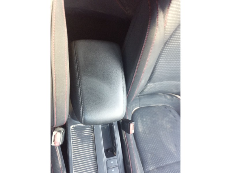Recambio de apoyabrazos central para ford focus iv (hn) 1.5 ecoblue referencia OEM IAM   