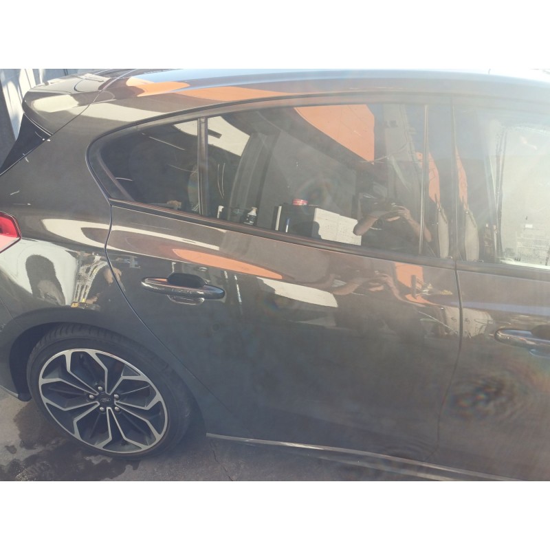 Recambio de puerta trasera derecha para ford focus iv (hn) 1.5 ecoblue referencia OEM IAM   