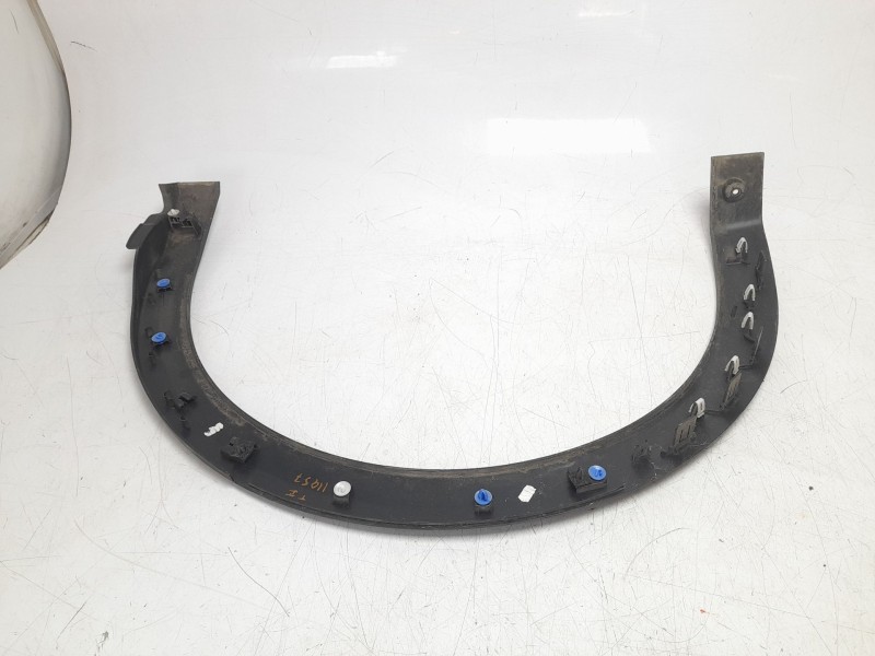 Recambio de aletin trasero izquierdo para citroën c4 berlina e-feel pack referencia OEM IAM 98313448XT  