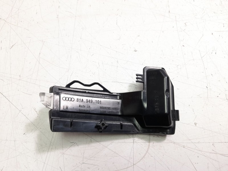 Recambio de piloto retrovisor izquierdo para audi q3 sportback (f3n) 40 tdi quattro referencia OEM IAM 81A949101  103F02440341 ,