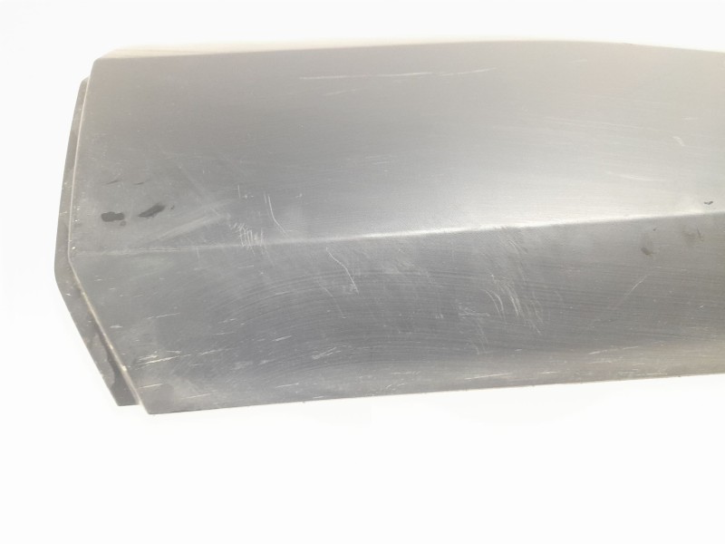 Recambio de moldura puerta trasera izquierda para citroën c4 berlina e-feel pack referencia OEM IAM 9830659680  