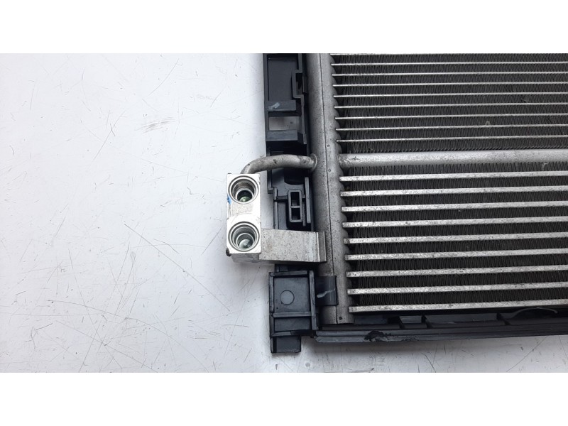 Recambio de condensador / radiador aire acondicionado para mercedes-benz clase m (w166) ml 350 bluetec (166.004) referencia OEM 