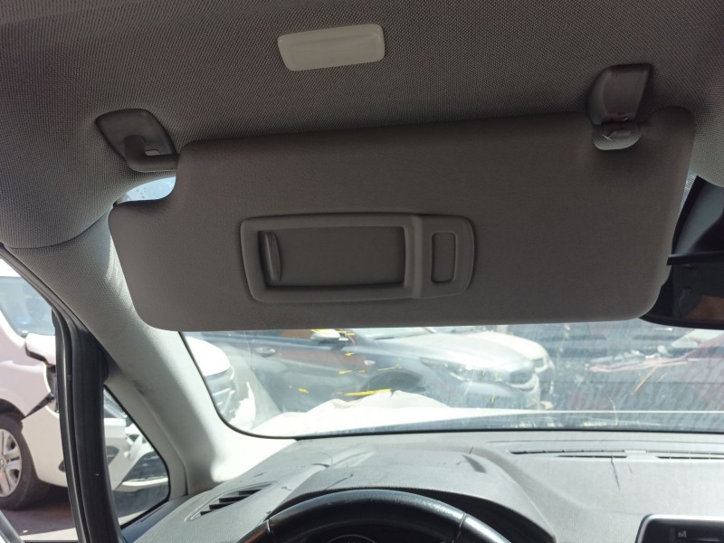 Recambio de parasol izquierdo para bmw 2 active tourer (f45) 218 d referencia OEM IAM   