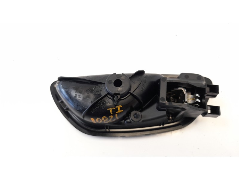 Recambio de maneta interior trasera izquierda para renault megane iv berlina 5p 1.5 dci diesel fap energy referencia OEM IAM 806