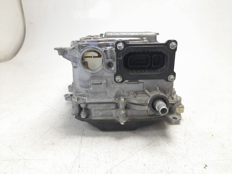 Recambio de inversor para toyota yaris hybrid active referencia OEM IAM G920052033  