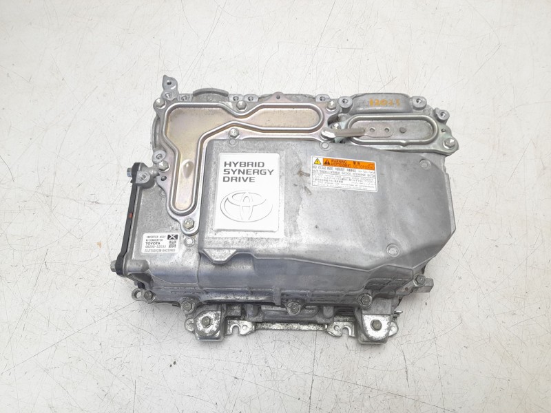 Recambio de inversor para toyota yaris hybrid active referencia OEM IAM G920052033  