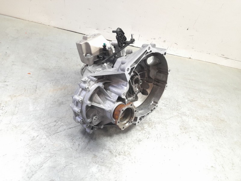 Recambio de caja cambios para seat arona fr referencia OEM IAM 0AJ300042N  VGS