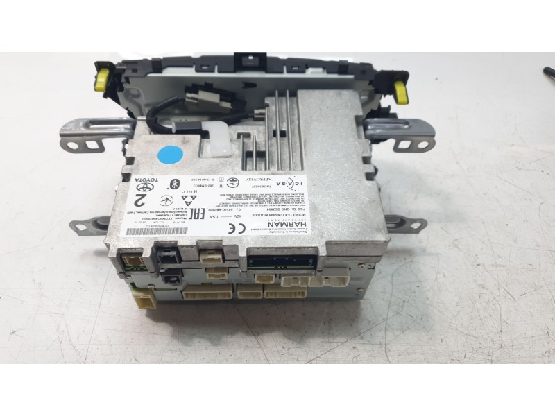 Recambio de sistema audio / radio cd para toyota yaris hybrid active referencia OEM IAM 861400D320  