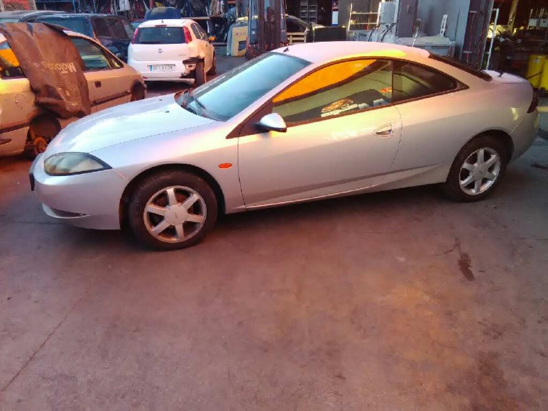 ford cougar (mc) del año 2000