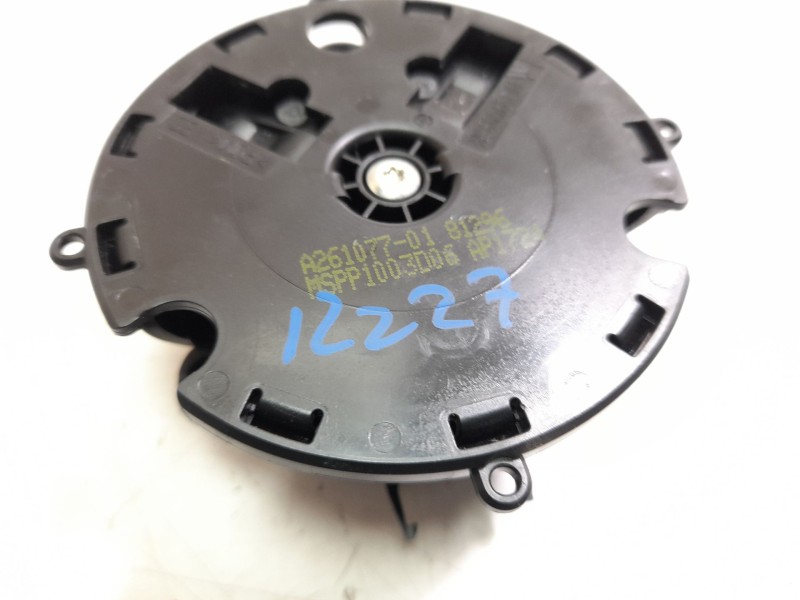 Recambio de motor electrico actuador para renault captur ii (hf_) tce 90 (hfm6) referencia OEM IAM A26107701  