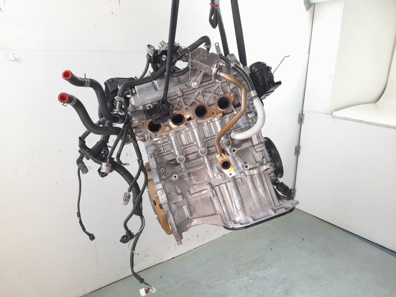 Recambio de motor completo para toyota yaris hybrid active referencia OEM IAM 1NZ  