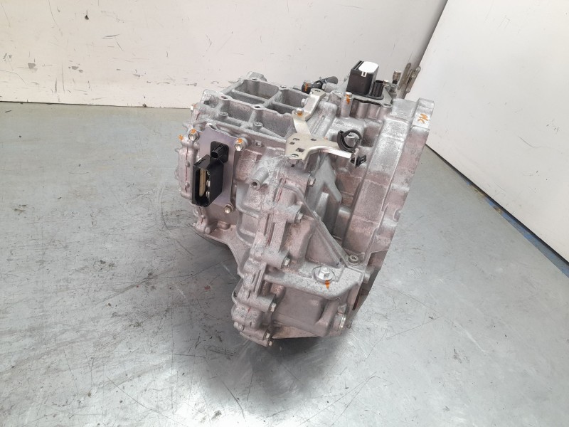 Recambio de caja cambios para toyota yaris hybrid active referencia OEM IAM PD21A816  122B258