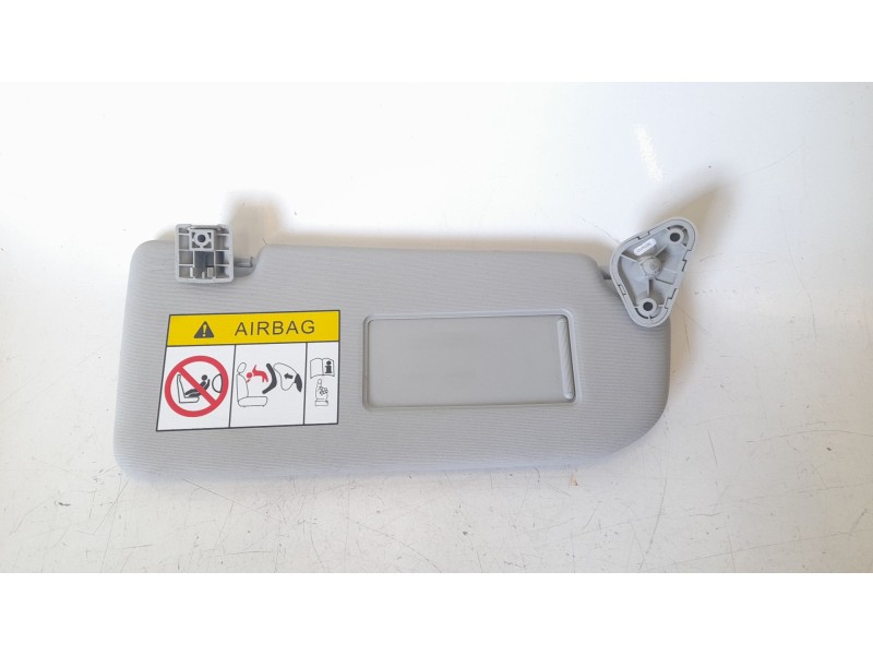 Recambio de parasol derecho para mg zs comfort referencia OEM IAM 10524502  