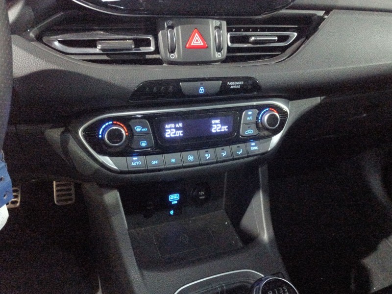 Recambio de mando climatizador para hyundai i30 (pde, pd, pden) 2.0 n referencia OEM IAM   