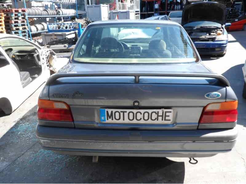 ford orion del año 1983