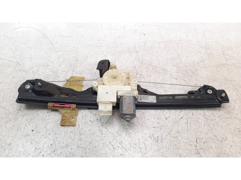 Recambio de elevalunas trasero derecho para citroen c4 picasso origins referencia OEM IAM 9816272680 106075617 