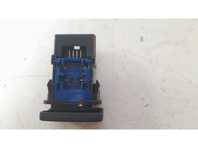 Recambio de interruptor para toyota yaris hybrid active referencia OEM IAM 15D100 RHB771E7N 