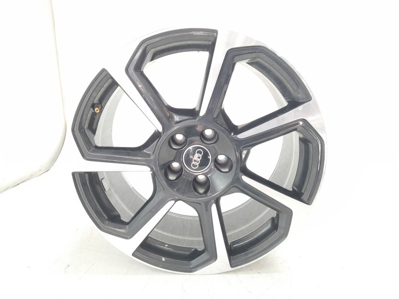 Recambio de llanta para audi q3 sportback (f3n) 40 tdi quattro referencia OEM IAM 83A601025BB  