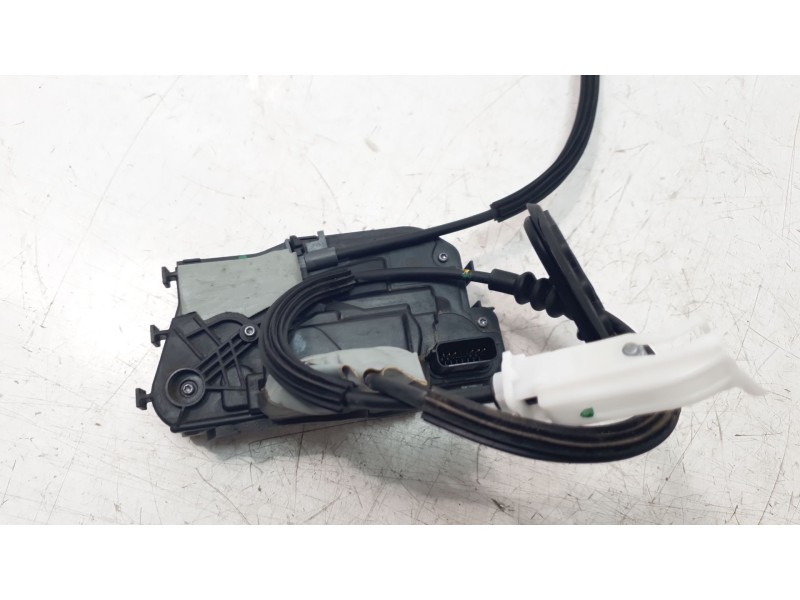 Recambio de cerradura puerta trasera derecha para ford kuga titanium referencia OEM IAM JX7AA26412CF  