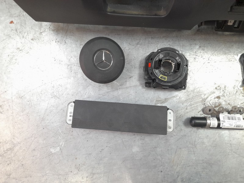 Recambio de kit airbag para mercedes-benz cla (c118) cla 200 4-matic (118.388) referencia OEM IAM 310445358162  