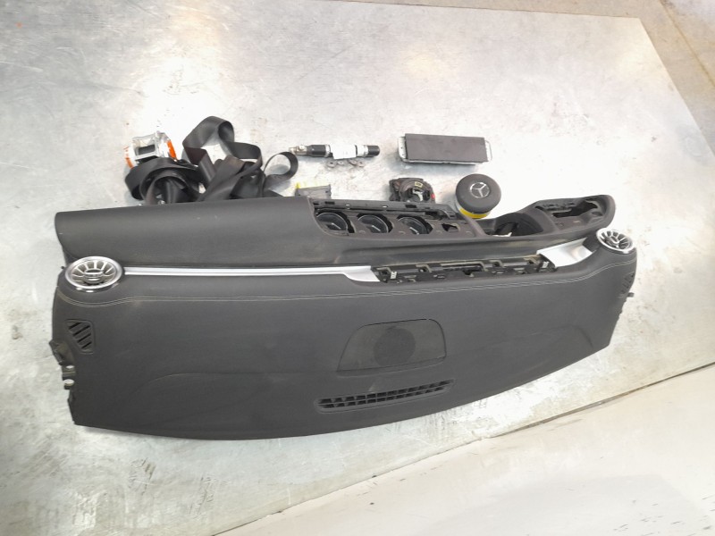 Recambio de kit airbag para mercedes-benz cla (c118) cla 200 4-matic (118.388) referencia OEM IAM 310445358162  