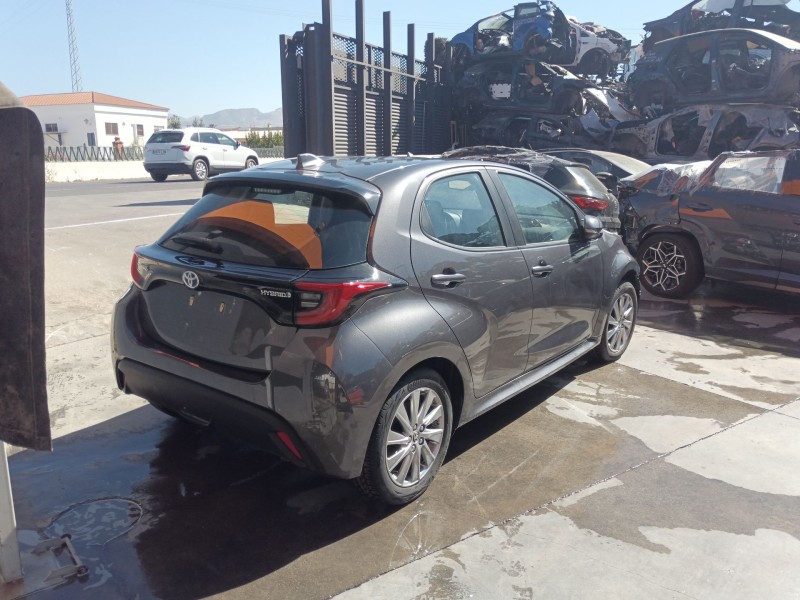 toyota yaris (_p21_, _pa1_, _ph1_) del año 2023
