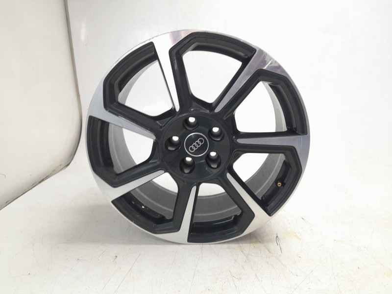 Recambio de llanta para audi q3 sportback (f3n) 40 tdi quattro referencia OEM IAM 83A601025BB  