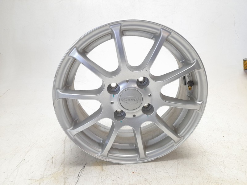 Recambio de llanta para invicta metro pick up electrico referencia OEM IAM LLANTA  