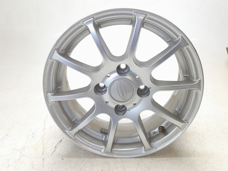 Recambio de llanta para invicta metro pick up electrico referencia OEM IAM LLANTA  