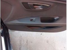 MANDO ELEVALUNAS DELANTERO DERECHO 5G0959855 