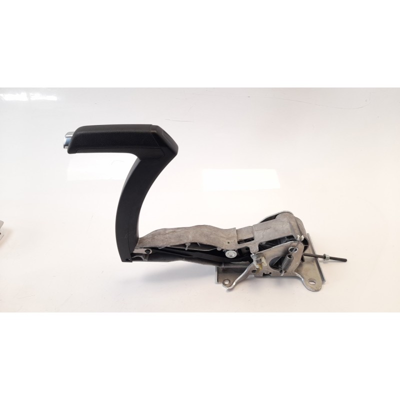 Recambio de palanca freno para renault megane iv berlina 5p 1.5 dci diesel fap energy referencia OEM IAM 360108533R  