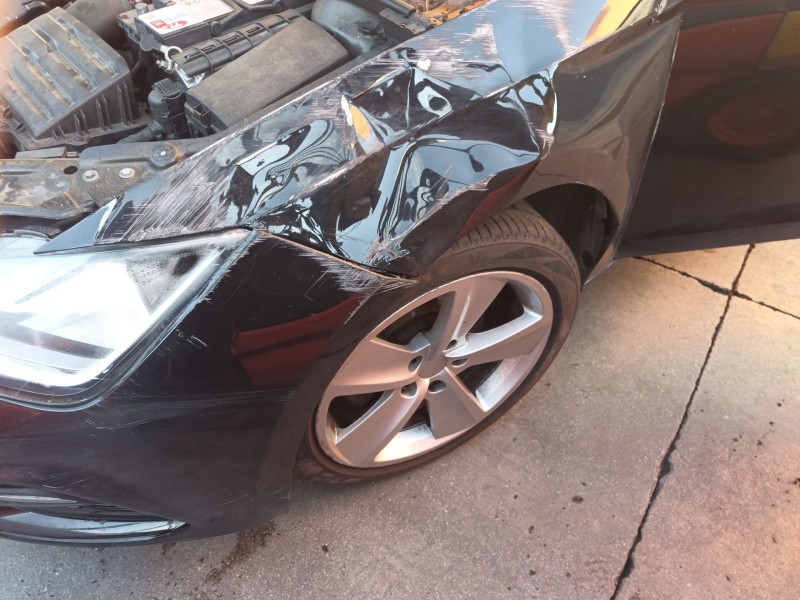 Recambio de mangueta delantera izquierda para seat leon st (5f8) 1.5 tsi referencia OEM IAM   