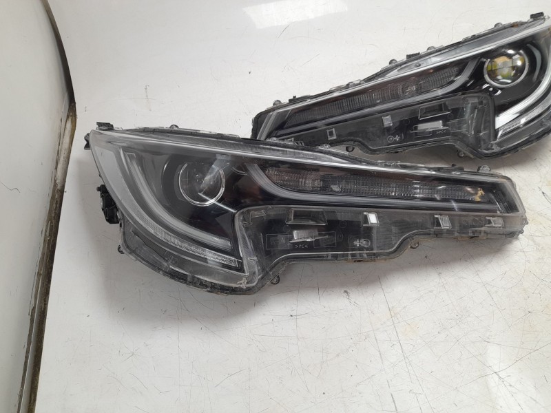 Recambio de morro completo para toyota corolla station wagon (_e21_) 2.0 hybrid (mzeh12) referencia OEM IAM 52119F2907  