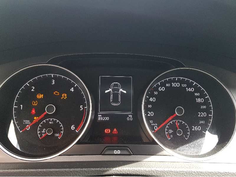 volkswagen golf vii lim. del año 2015