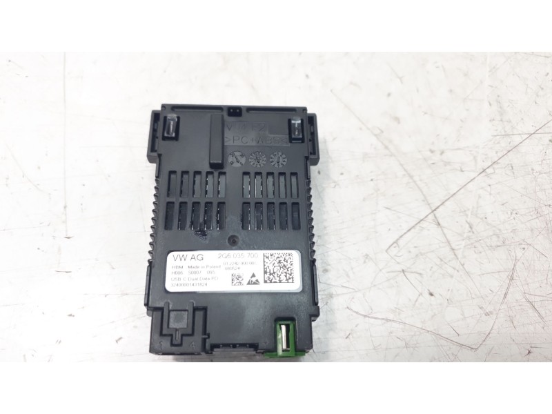 Recambio de modulo electronico para volkswagen t-cross life referencia OEM IAM 2G6035700  