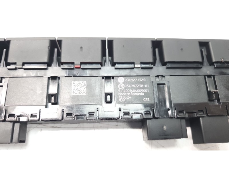 Recambio de warning para volkswagen t-cross life referencia OEM IAM 2GN927132D  