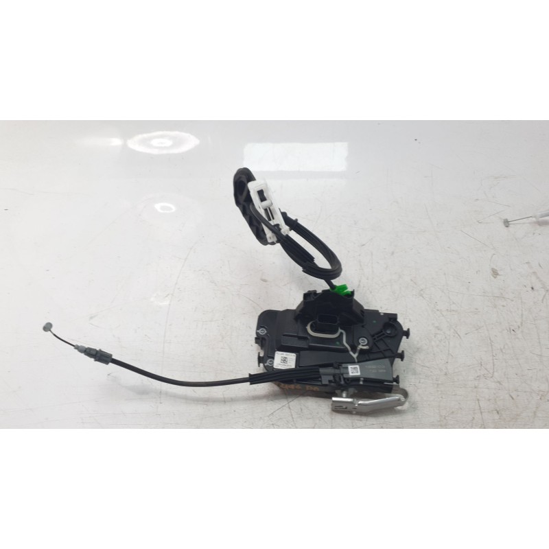 Recambio de cerradura puerta delantera derecha para ford kuga iii (dfk) 2.5 fhev referencia OEM IAM LV4BA264A26AH  