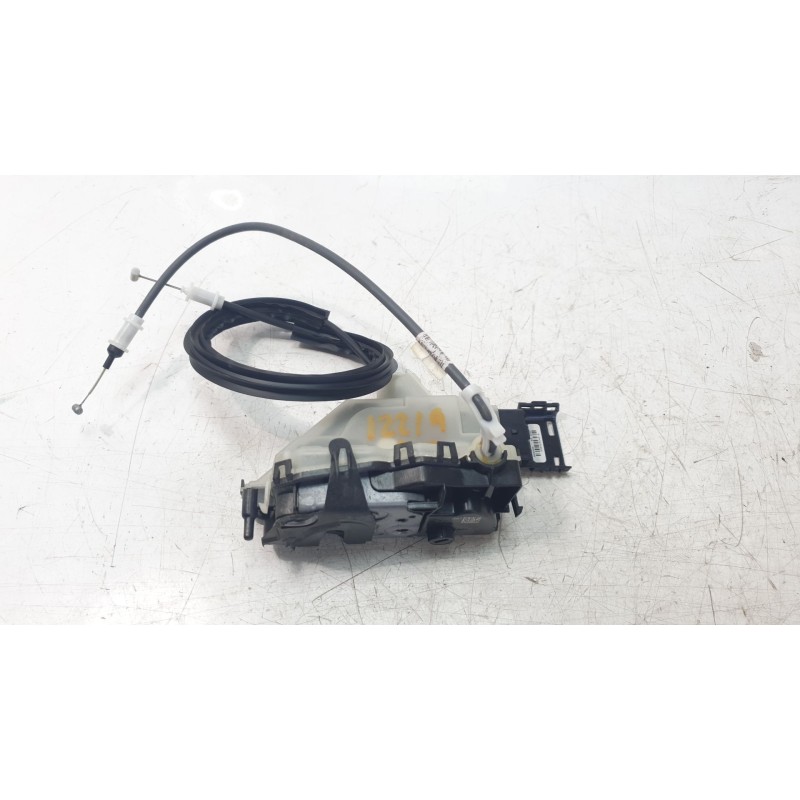 Recambio de cerradura puerta delantera derecha para opel crossland x / crossland (p17, p2qo) 1.2 (75) referencia OEM IAM 9826738