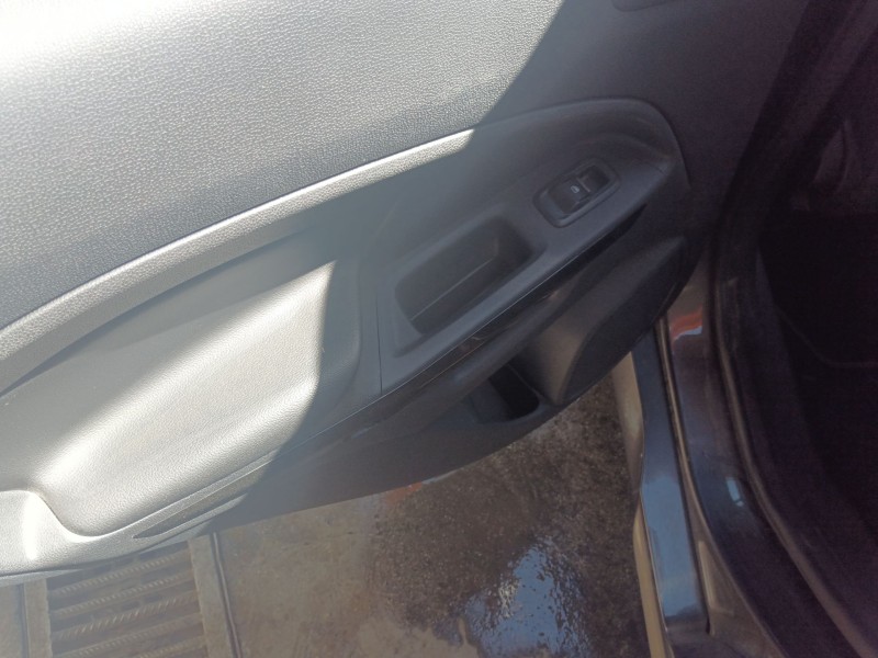 Recambio de mando elevalunas trasero izquierdo para ford ecosport 1.0 ecoboost referencia OEM IAM   