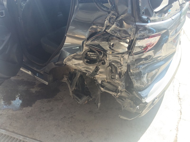 Recambio de bomba combustible para ford ecosport 1.0 ecoboost referencia OEM IAM   