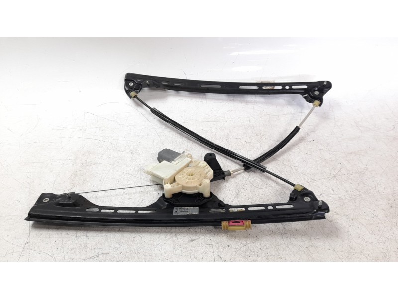 Recambio de elevalunas delantero izquierdo para citroen c4 picasso origins referencia OEM IAM 9816272580  