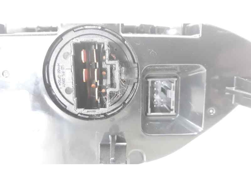 Recambio de mando calefaccion / aire acondicionado para kia rio (yb) 1.2 cat referencia OEM IAM 972501W270  